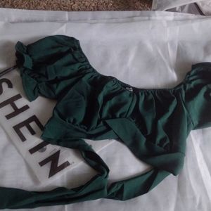 Forest green super crop fluffy sleeve's